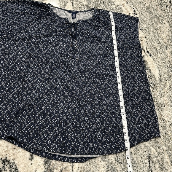 Ralph Lauren Chaps, size large, tie strings at the top blue and white - Picture 10 of 11